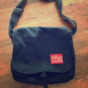Manhattan Portage small messenger bag
